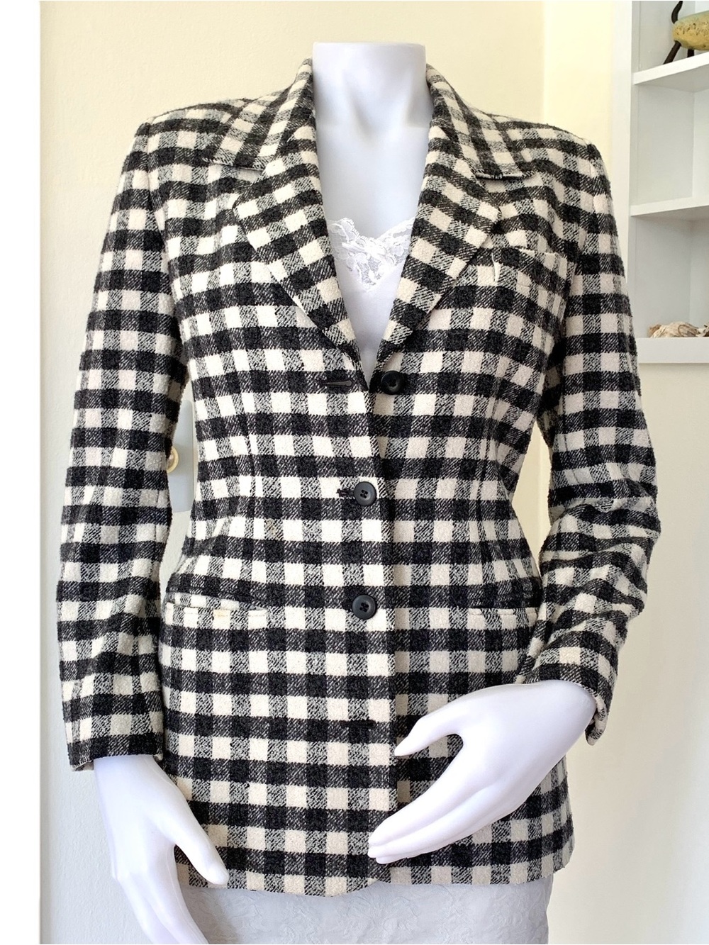 vintage black & cream checkered buffalo plaid wool blend blazer by Dana Buchman